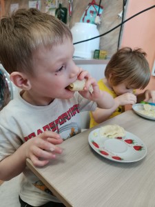 PHOTO-2020-03-25-15-51-46